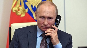 Путин и Меркель обсудили ситуацию в Белоруссии Путин и Меркель обсудили ситуацию в Белоруссии