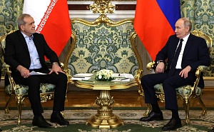 В Кремле состоялись переговоры Президента России с Президентом Исламской Республики Иран В Кремле состоялись переговоры Президента России с Президентом Исламской Республики Иран