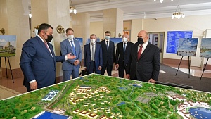 Мишустин: проект «Волжское море» должен быть доступен людям со средним достатком Мишустин: проект «Волжское море» должен быть доступен людям со средним достатком