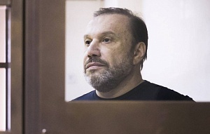 Суд арестовал Виктора Батурина