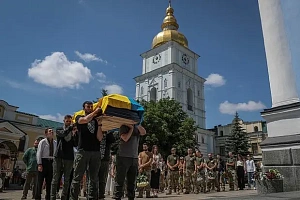 На Украине сообщили о получении 254 тел погибших военных На Украине сообщили о получении 254 тел погибших военных