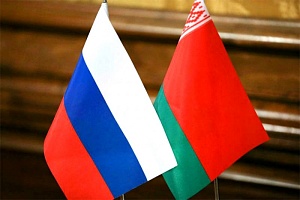 Может, нам следует вести себя пожестче? Может, нам следует вести себя пожестче?