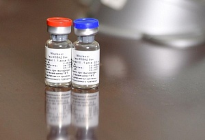 Песков: непривитым от COVID-19 жить будет менее удобно Песков: непривитым от COVID-19 жить будет менее удобно