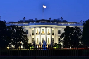 Потолок госдолга США повысят до 2025 года Потолок госдолга США повысят до 2025 года