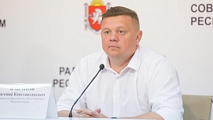 Суд арестовал бывшего вице-премьера Крыма по делу о хищении Суд арестовал бывшего вице-премьера Крыма по делу о хищении