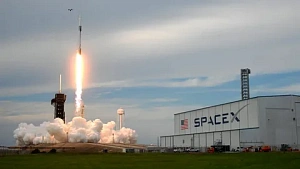 Reuters узнало о секретном контракте SpaceX с американской разведкой Reuters узнало о секретном контракте SpaceX с американской разведкой