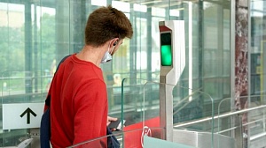 К 2024 году во всём общественном транспорте планируют внедрить биометрию