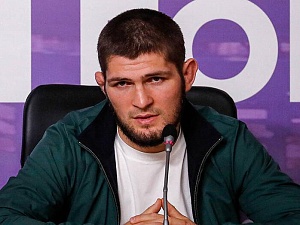 Нурмагомедов назвал Макрона тварью Нурмагомедов назвал Макрона тварью