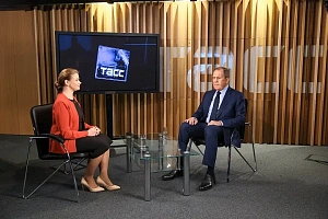 Лавров: Запад разрушил территориальную целостность Украины Лавров: Запад разрушил территориальную целостность Украины