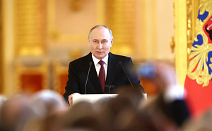 Путин призвал к строительству новой России Путин призвал к строительству новой России