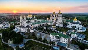 Депутаты Рады хотят выдворить представителей УПЦ из Почаевской лавры Депутаты Рады хотят выдворить представителей УПЦ из Почаевской лавры