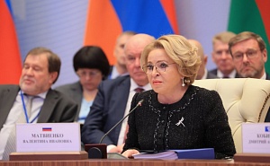 Матвиенко сравнила уехавших из страны россиян с крысами Матвиенко сравнила уехавших из страны россиян с крысами