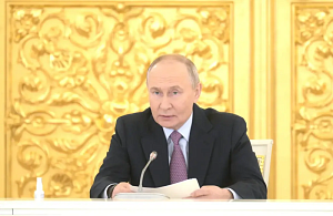Путин потребовал честно говорить людям о лимитах на ипотеку Путин потребовал честно говорить людям о лимитах на ипотеку