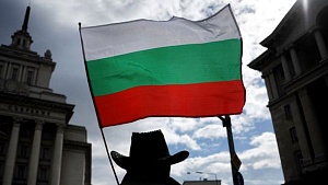 Болгария выслала двух российских дипломатов Болгария выслала двух российских дипломатов