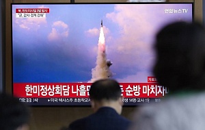 КНДР провела испытания сразу трёх ракет