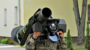 Украина впервые применила ракетные комплексы Javelin в Донбассе Украина впервые применила ракетные комплексы Javelin в Донбассе