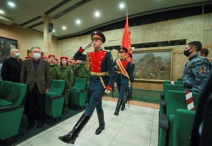 Подвиг и память Подвиг и память