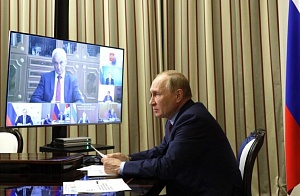 Путин раскритиковал главу ОСК Рахманова за убыточные контракты Путин раскритиковал главу ОСК Рахманова за убыточные контракты