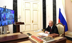 Путин призвал укреплять отношения между людьми разных национальностей Путин призвал укреплять отношения между людьми разных национальностей