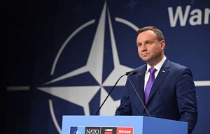Президент Польши отказался считать Россию врагом НАТО Президент Польши отказался считать Россию врагом НАТО