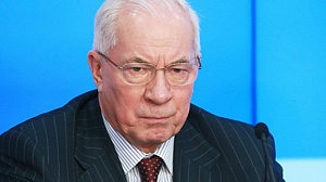 Власти Украины обвинили Азарова в госизмене Власти Украины обвинили Азарова в госизмене
