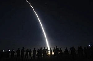 США провели испытание гиперзвуковой ракеты AGM-183 США провели испытание гиперзвуковой ракеты AGM-183