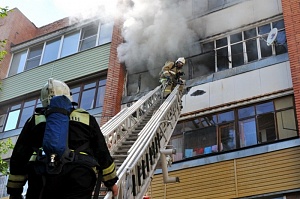 В РФ вступил в силу запрет на использование открытого огня на балконах 