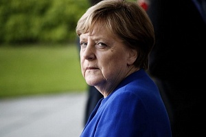  Меркель прощается, но не уходит