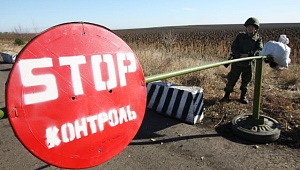 Военнослужащий ЛНР ранен во время обстрела киевских силовиков Военнослужащий ЛНР ранен во время обстрела киевских силовиков