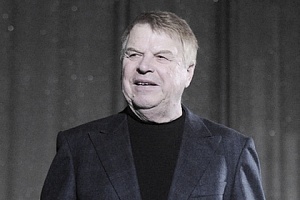 Умер актёр Михаил Кокшенов Умер актёр Михаил Кокшенов