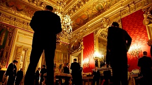 Во Франции проходит забастовка дипломатов