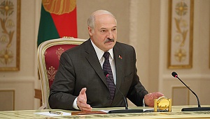 Лукашенко: Белоруссию «кинули» с советскими рублями Лукашенко: Белоруссию «кинули» с советскими рублями