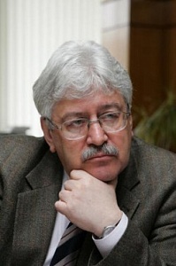 Экс-директору ИНИОН предъявили обвинения в халатности Экс-директору ИНИОН предъявили обвинения в халатности