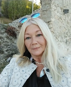«Времена сейчас тяжелые, а когда они были легкими?» «Времена сейчас тяжелые, а когда они были легкими?»