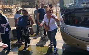В Каире прогремел взрыв рядом с туристическим автобусом В Каире прогремел взрыв рядом с туристическим автобусом