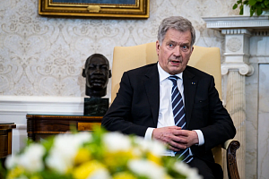 Президент Финляндии призвал Запад поддерживать отношения с РФ