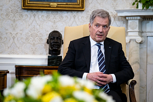 Президент Финляндии призвал Запад поддерживать отношения с РФ Президент Финляндии призвал Запад поддерживать отношения с РФ