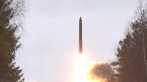 Минобороны опубликовало кадры пуска «Ярса» Минобороны опубликовало кадры пуска «Ярса»