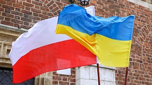 В Кракове потребовали остановить «оккупацию» главной площади украинцами В Кракове потребовали остановить «оккупацию» главной площади украинцами