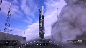 SpaceX установила рекорд по единовременному выводу спутников на орбиту