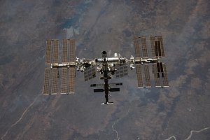 Роскосмос и NASA продлили программу перекрёстных полётов на МКС Роскосмос и NASA продлили программу перекрёстных полётов на МКС