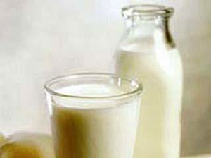 Киев готов заменить белорусское молоко