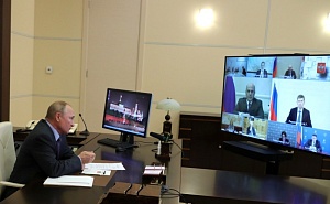 Путин: адресная поддержка безработных должна продолжаться Путин: адресная поддержка безработных должна продолжаться