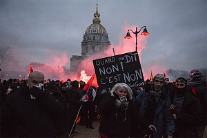 Во Франции на акцию против пенсионной реформы вышли 2,8 млн человек