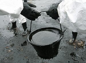 Новое загрязнение нашли в нефтепроводе «Дружба» Новое загрязнение нашли в нефтепроводе «Дружба»