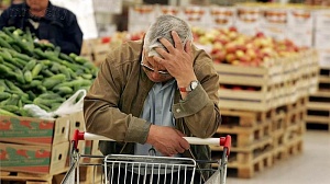 Более 60% россиян тратят на продукты половину дохода