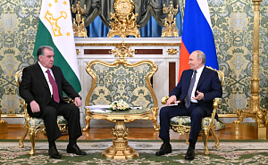 Путин и Рахмон подписали документы о сотрудничестве Путин и Рахмон подписали документы о сотрудничестве