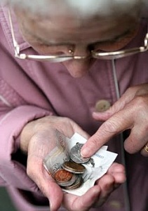 Пенсию разрешат получать досрочно Пенсию разрешат получать досрочно