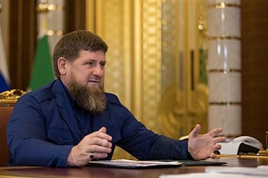 Кадыров прокомментировал публикацию новых деталей убийства Немцова Кадыров прокомментировал публикацию новых деталей убийства Немцова