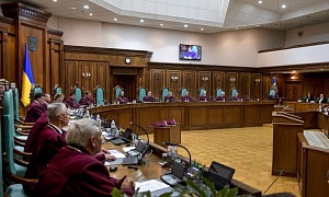 В КС Украины рассматривают указ о роспуске Рады В КС Украины рассматривают указ о роспуске Рады